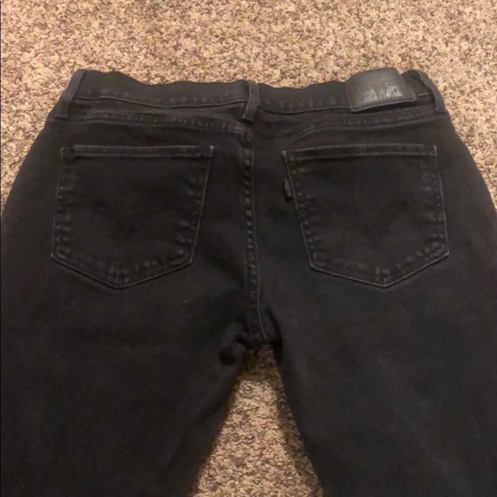 Levi’s - Picture 4 of 4